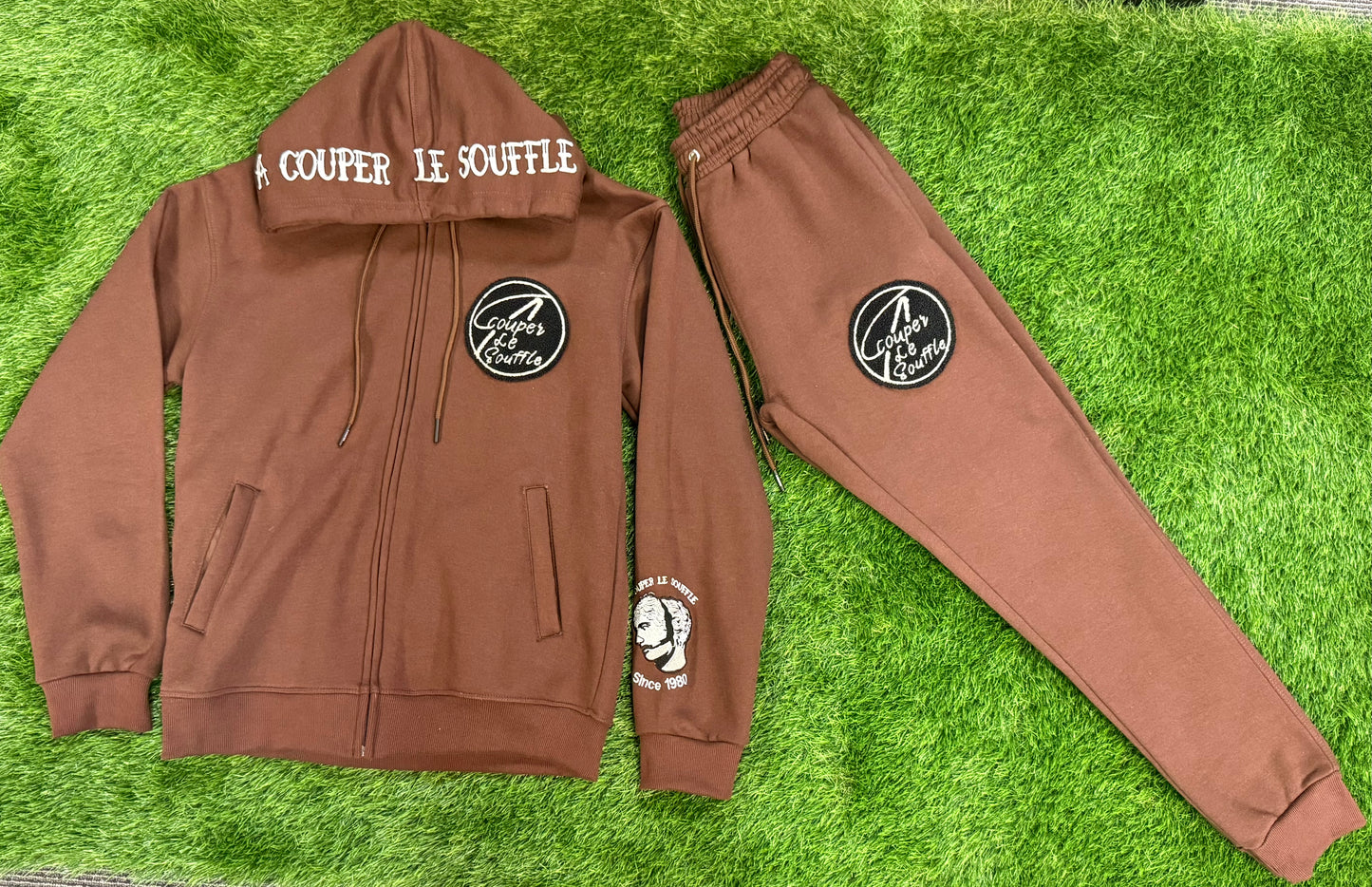 A Couper Le Souffle Unisex Brown SweatSuit Logo