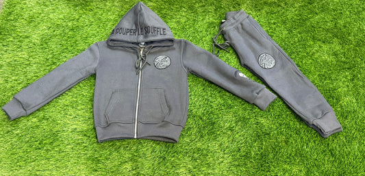 A Couper Le Souffle Gray Kids Sweatsuit Sets